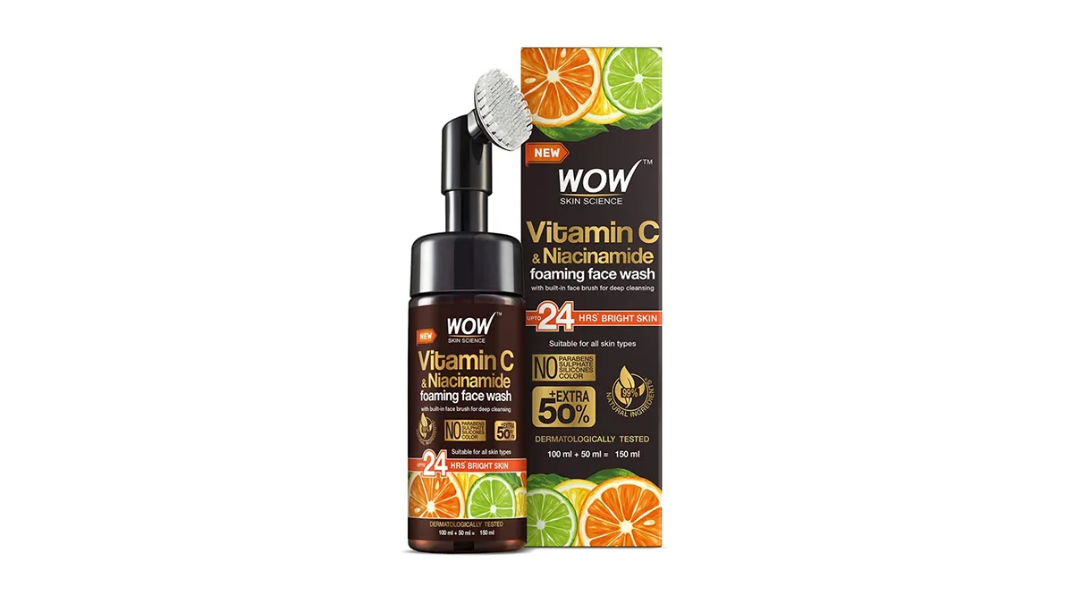  WOW Skin Science Brightening Vitamin C & Niacinamide Foaming Face Wash